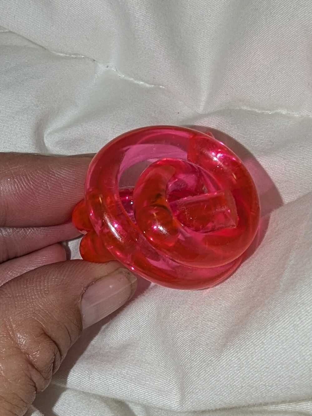 NEON PINK KNOT RING - Picture 4 of 9